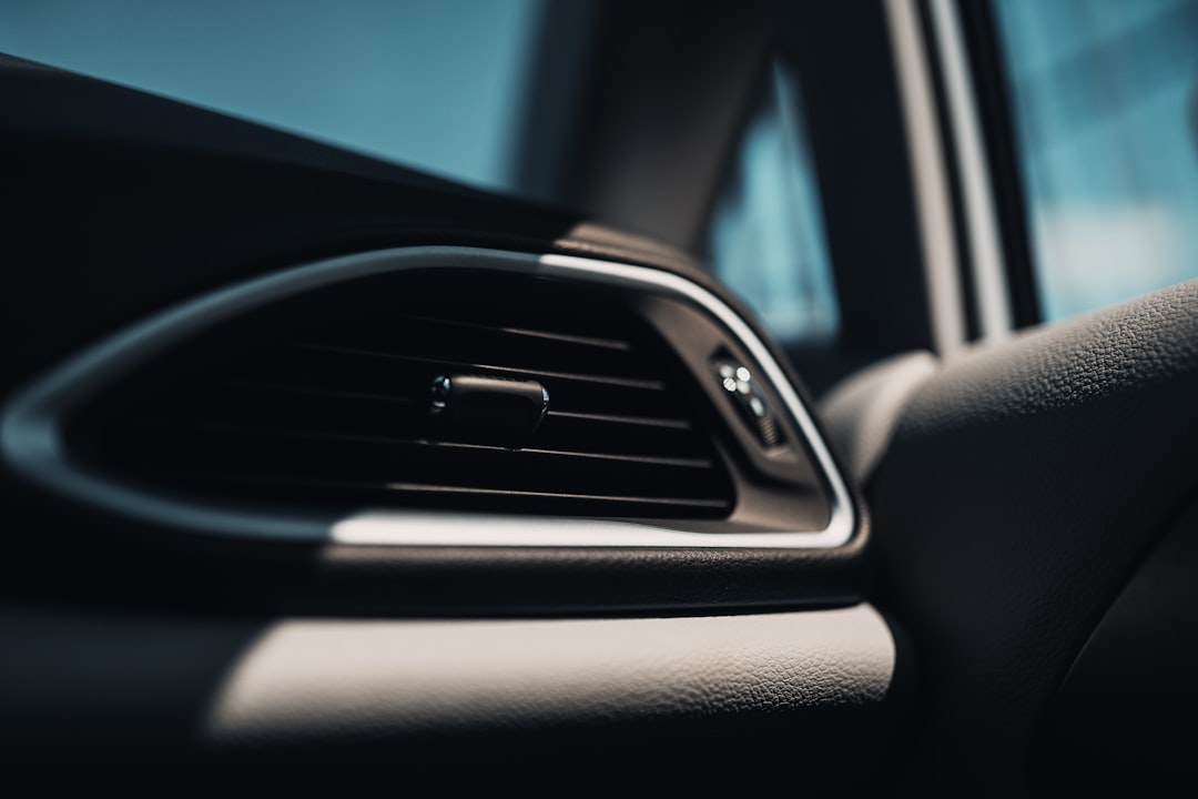 black and silver car door handle